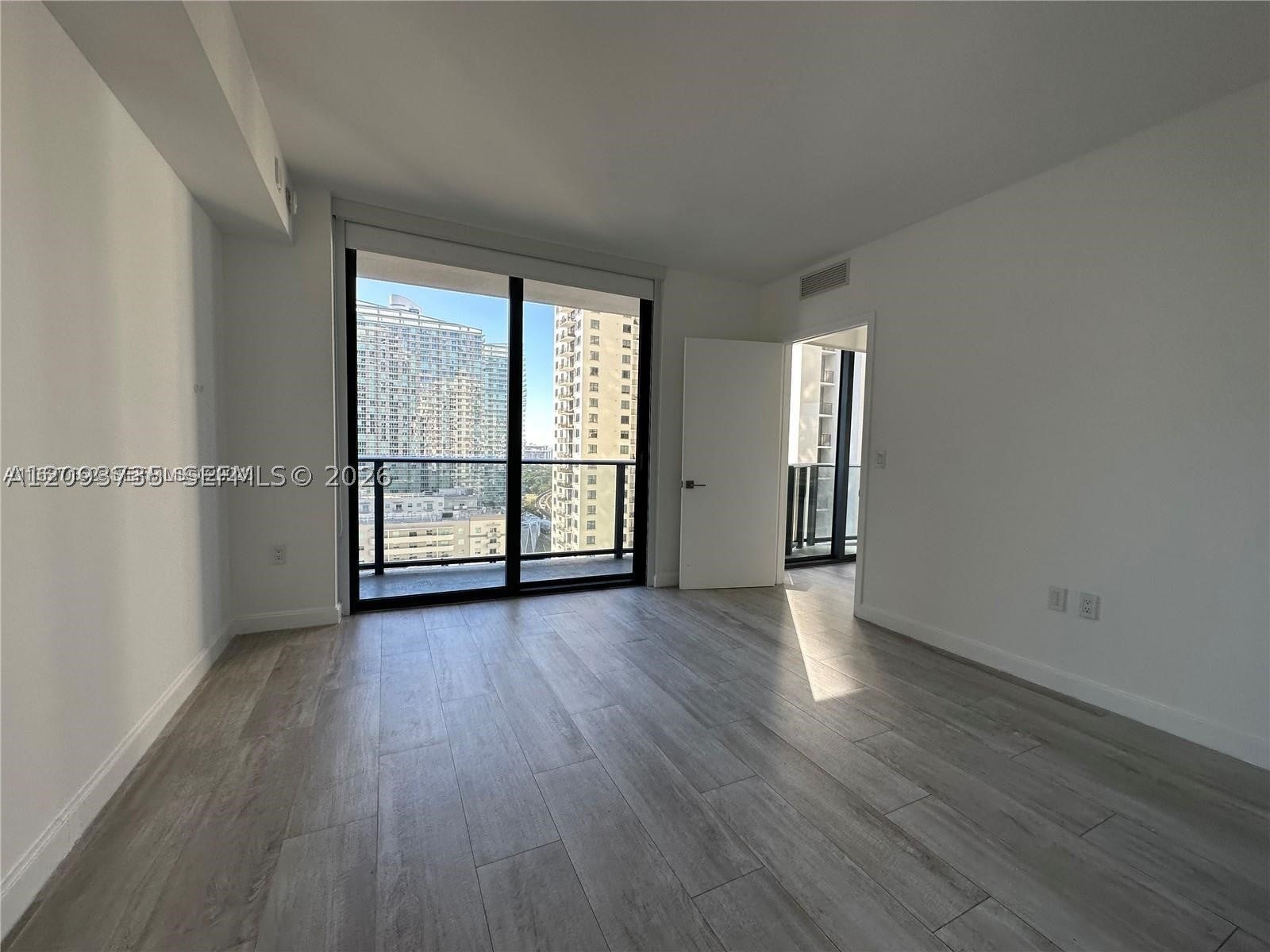 55 SW 9th St 1906
