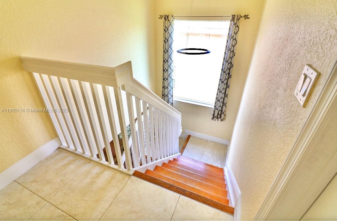 SILVER FALLS - Residential