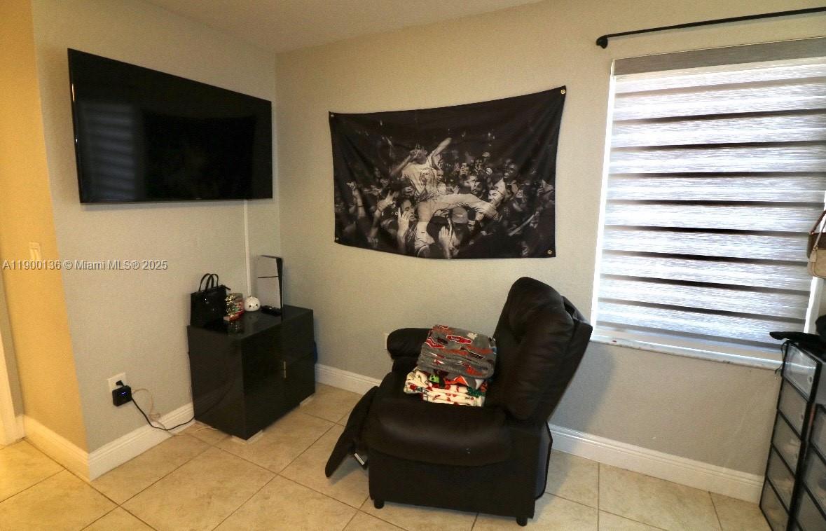 SILVER FALLS - Residential