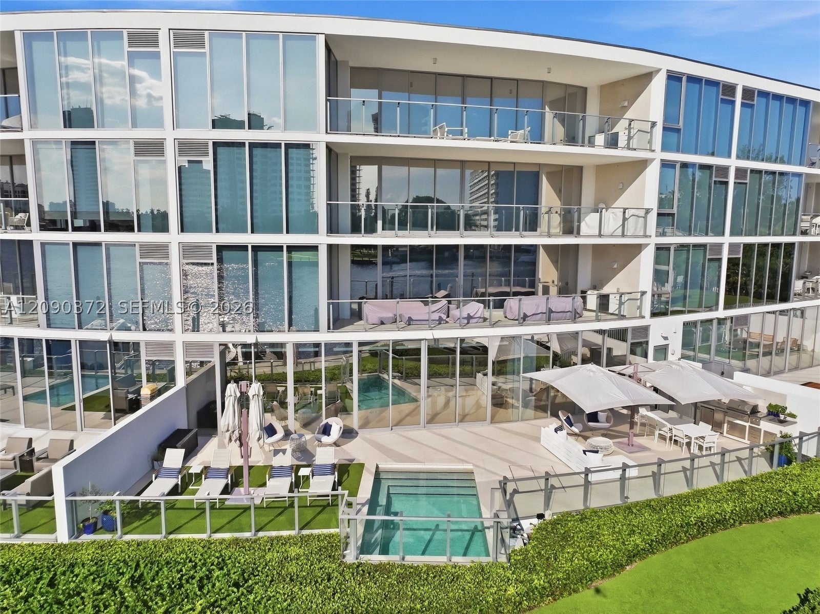 725 S Ocean Blvd 105