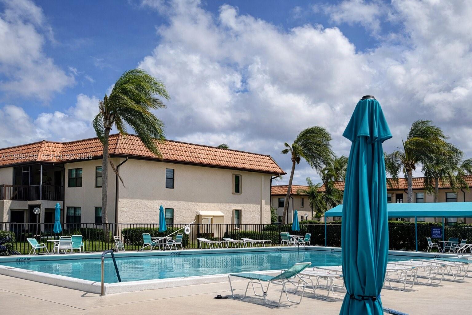 LUCERNE LAKES GOLF COLONY - Residential