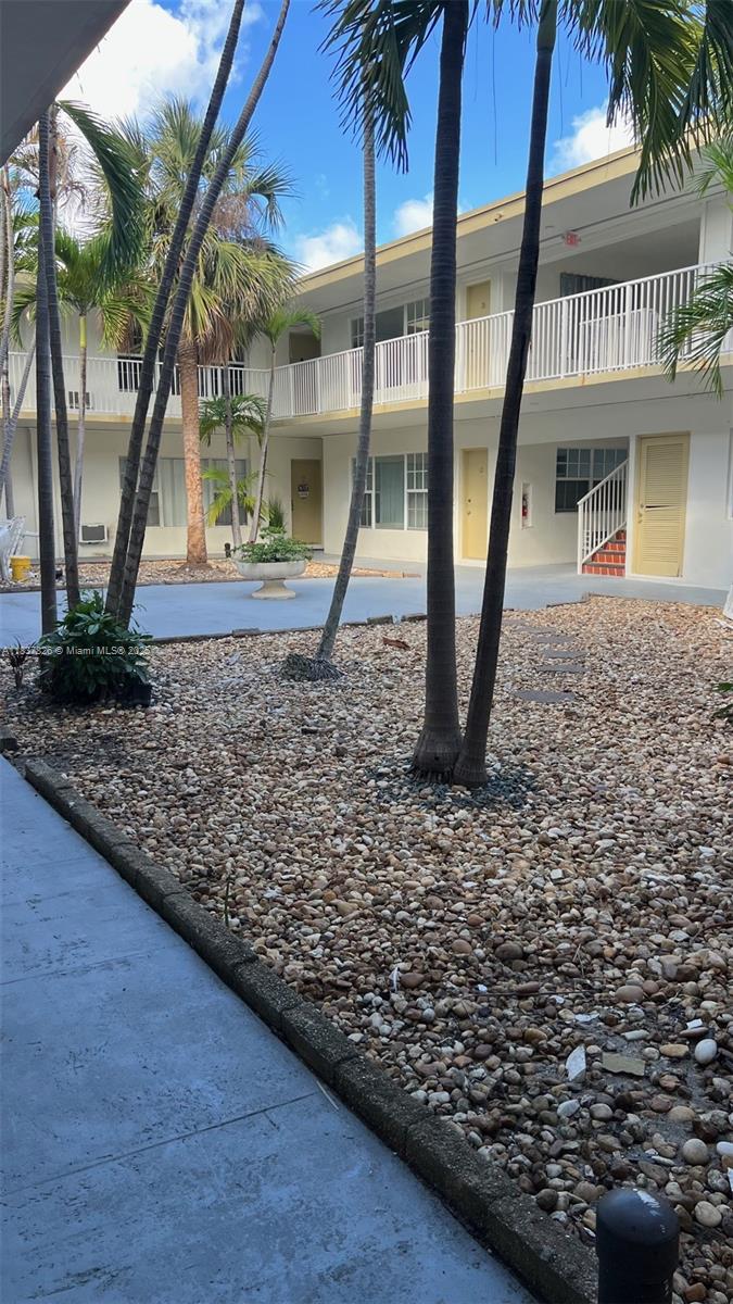 Spacious 1/1 apartment located in North Bay Village. Small building with a new laundry facility. Street parking is plentiful and easily accessible. Enjoy the community pool. Quiet and clean environment. Easy to show.