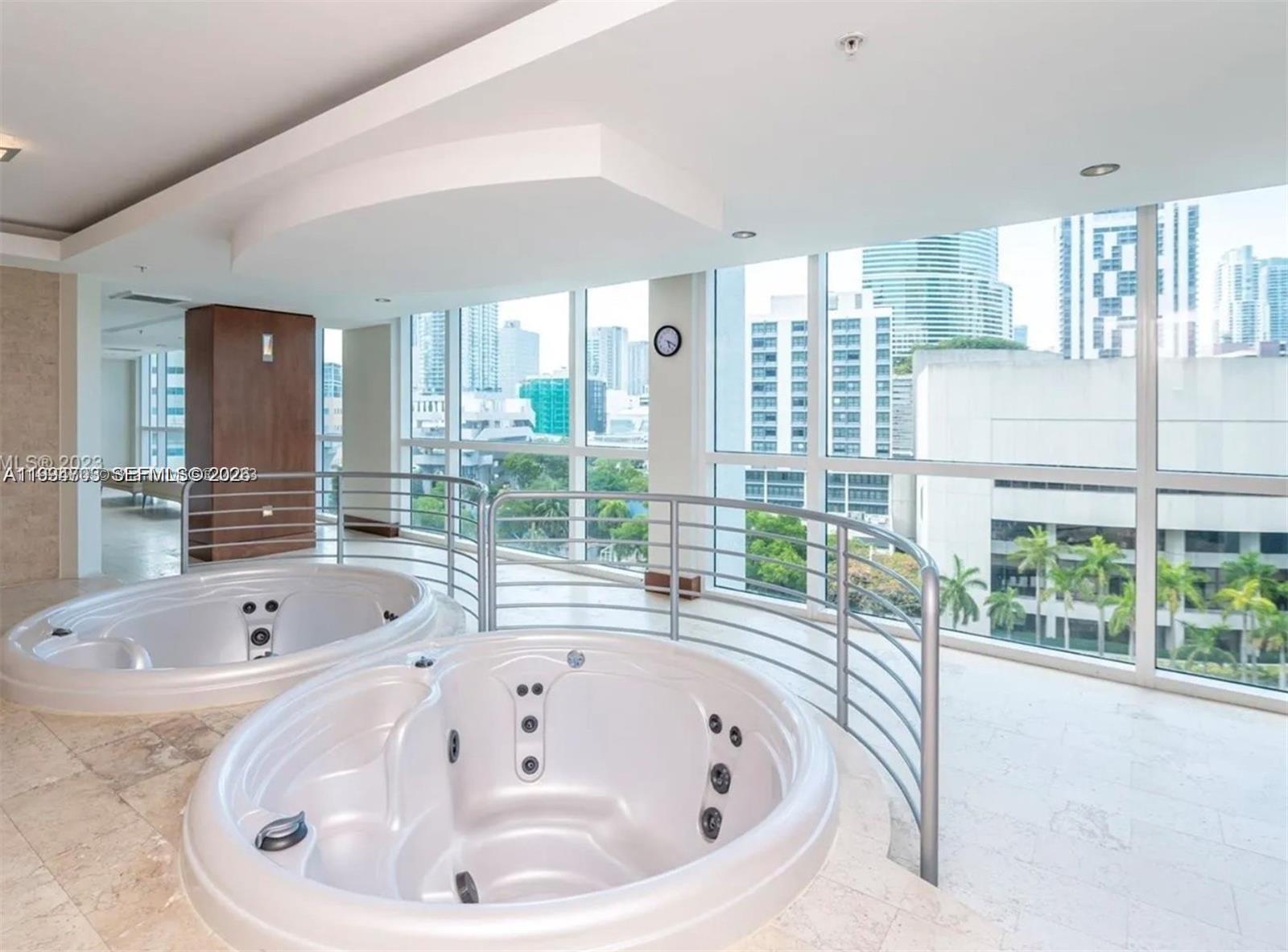 BRICKELL ON THE RIVER S T - Residential