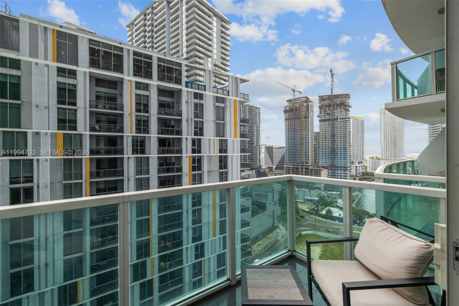 BRICKELL ON THE RIVER S T - Residential