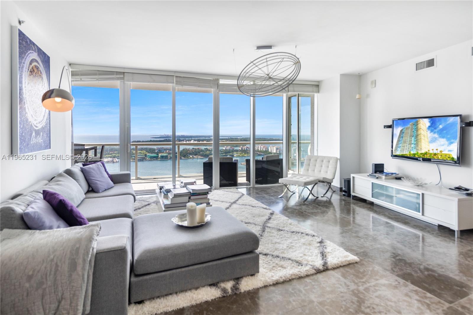 ICON CONDO - Residential Lease