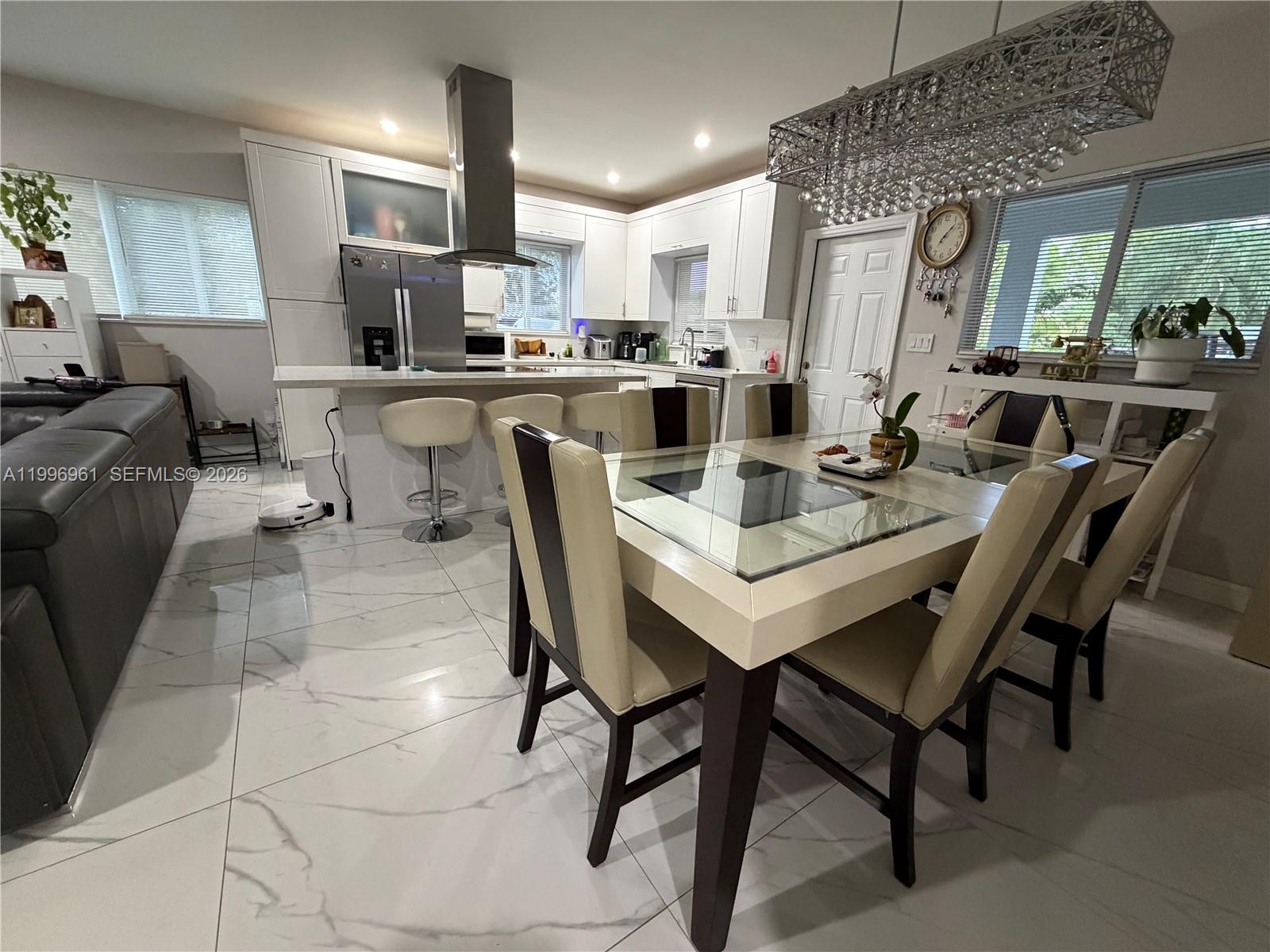 SUNSHINE PARK ESTATES ADD - Residential