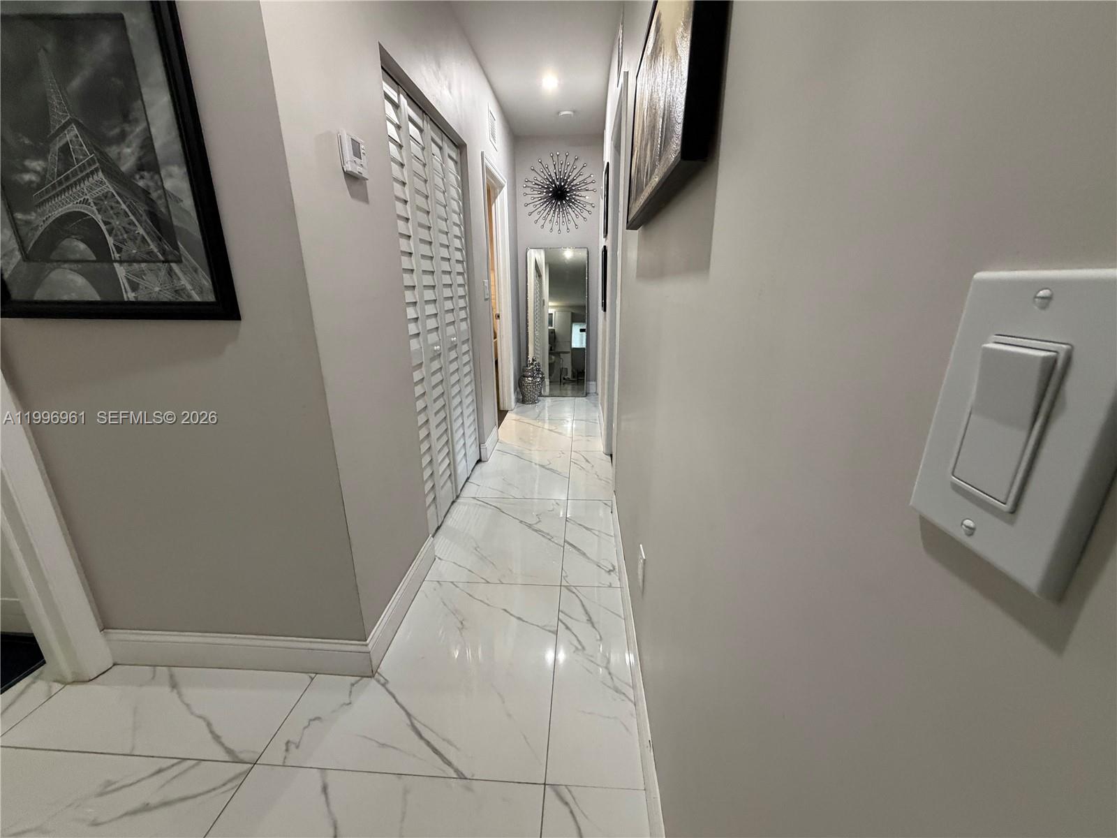 SUNSHINE PARK ESTATES ADD - Residential