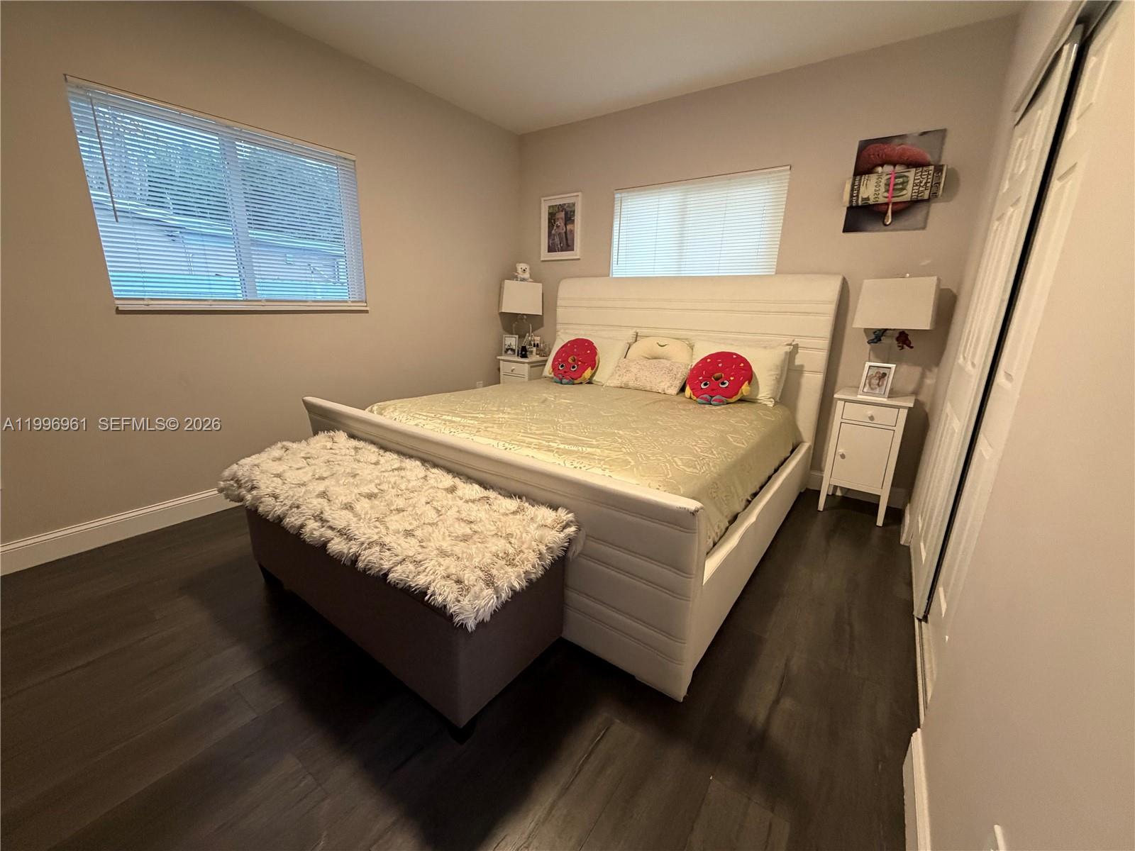 SUNSHINE PARK ESTATES ADD - Residential