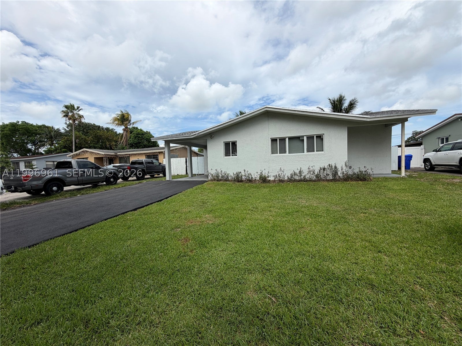 2241 N 62nd Ave