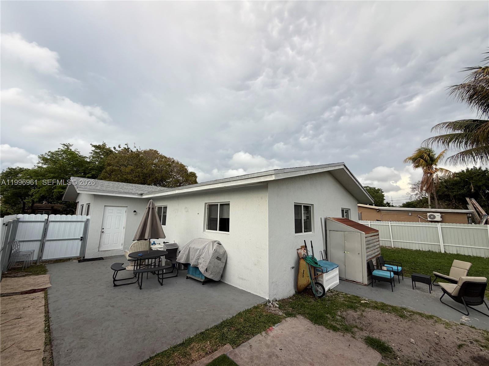 SUNSHINE PARK ESTATES ADD - Residential