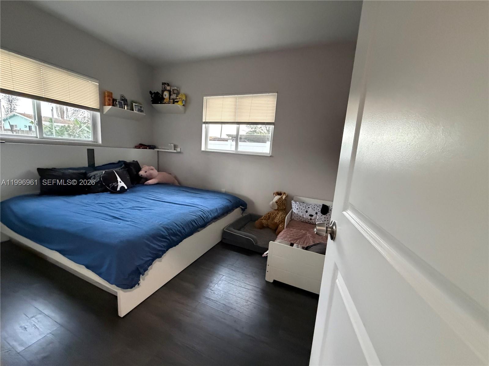 SUNSHINE PARK ESTATES ADD - Residential