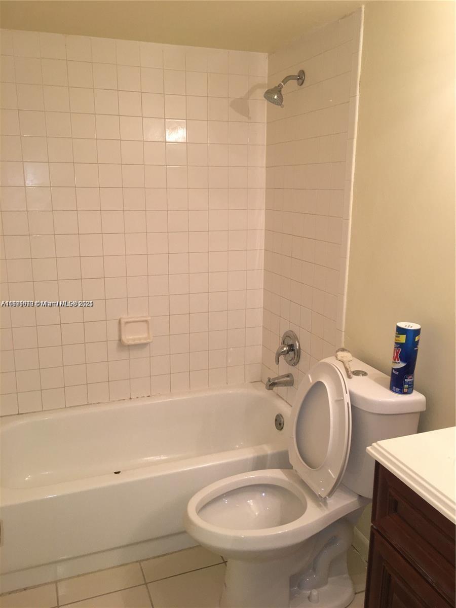 3396 Foxcroft Rd 308