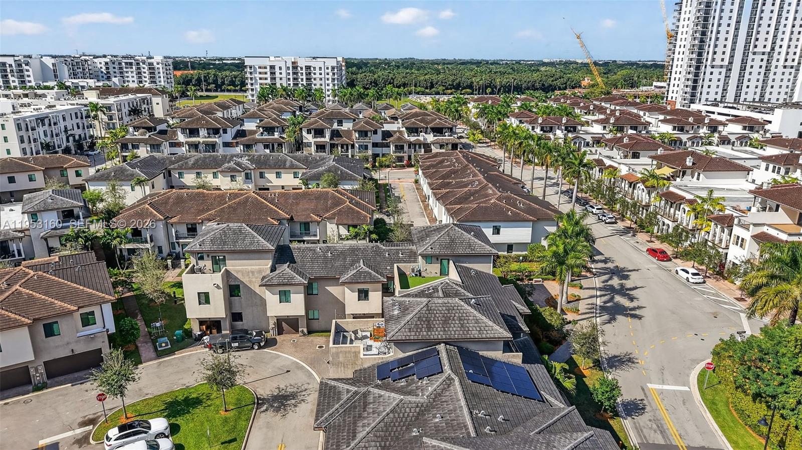 DOWNTOWN DORAL SOUTH PHAS - Residential