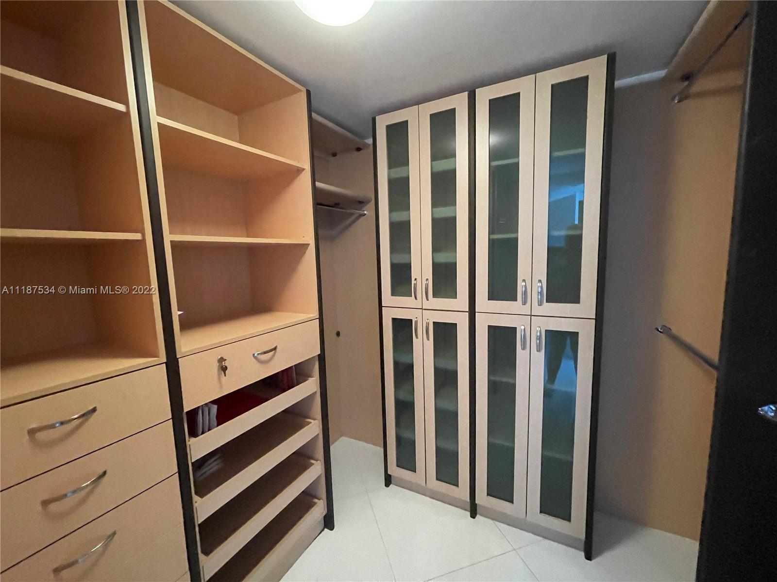 OCEAN FOUR CONDO - Residential Lease