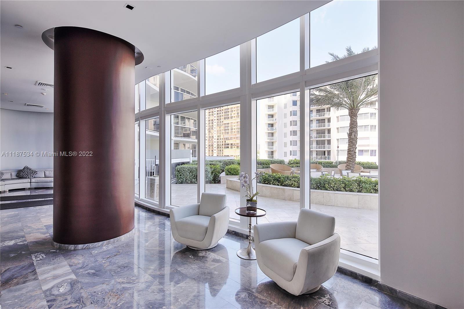 OCEAN FOUR CONDO - Residential Lease