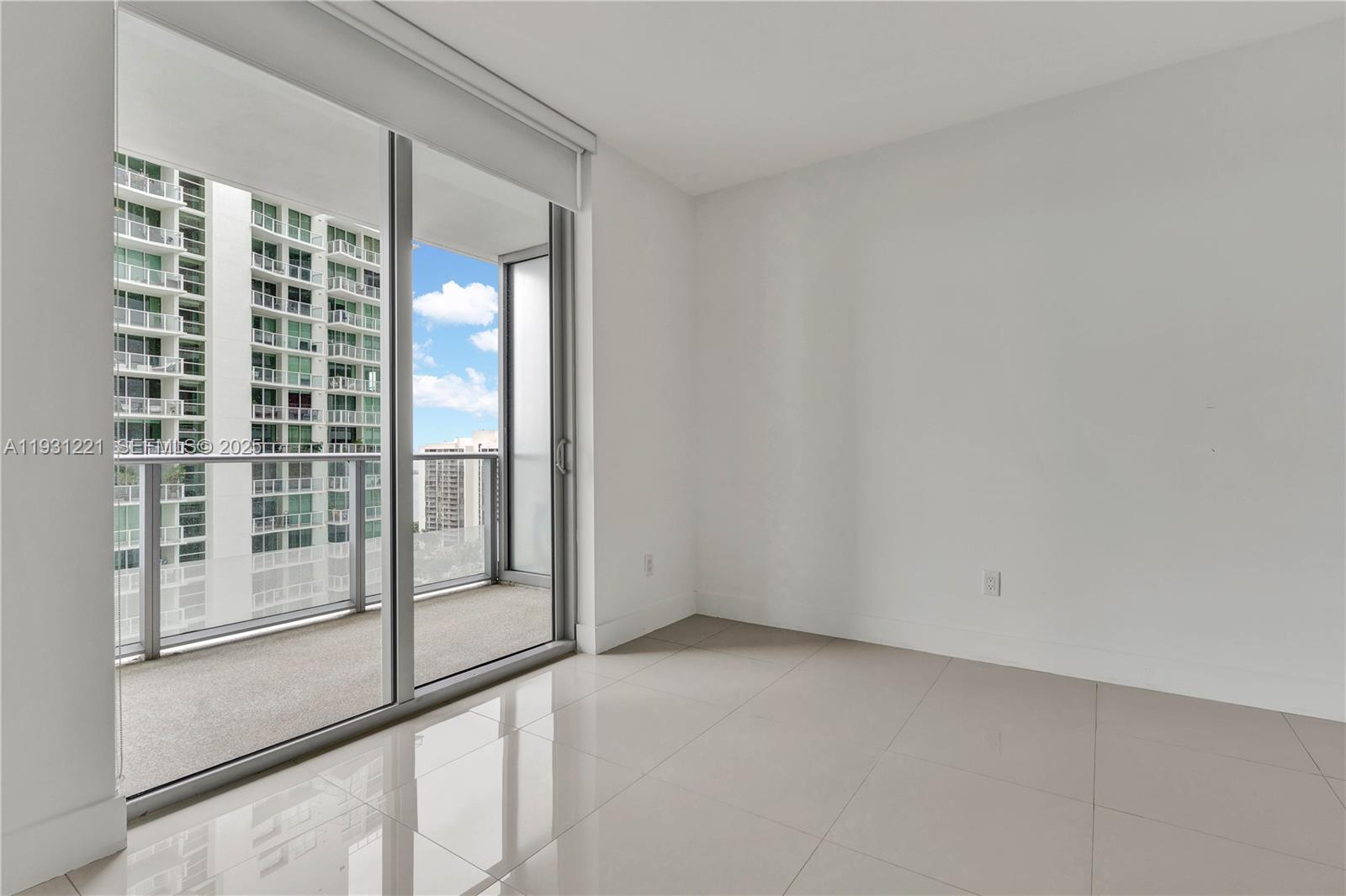 BRICKELLHOUSE CONDO - Residential