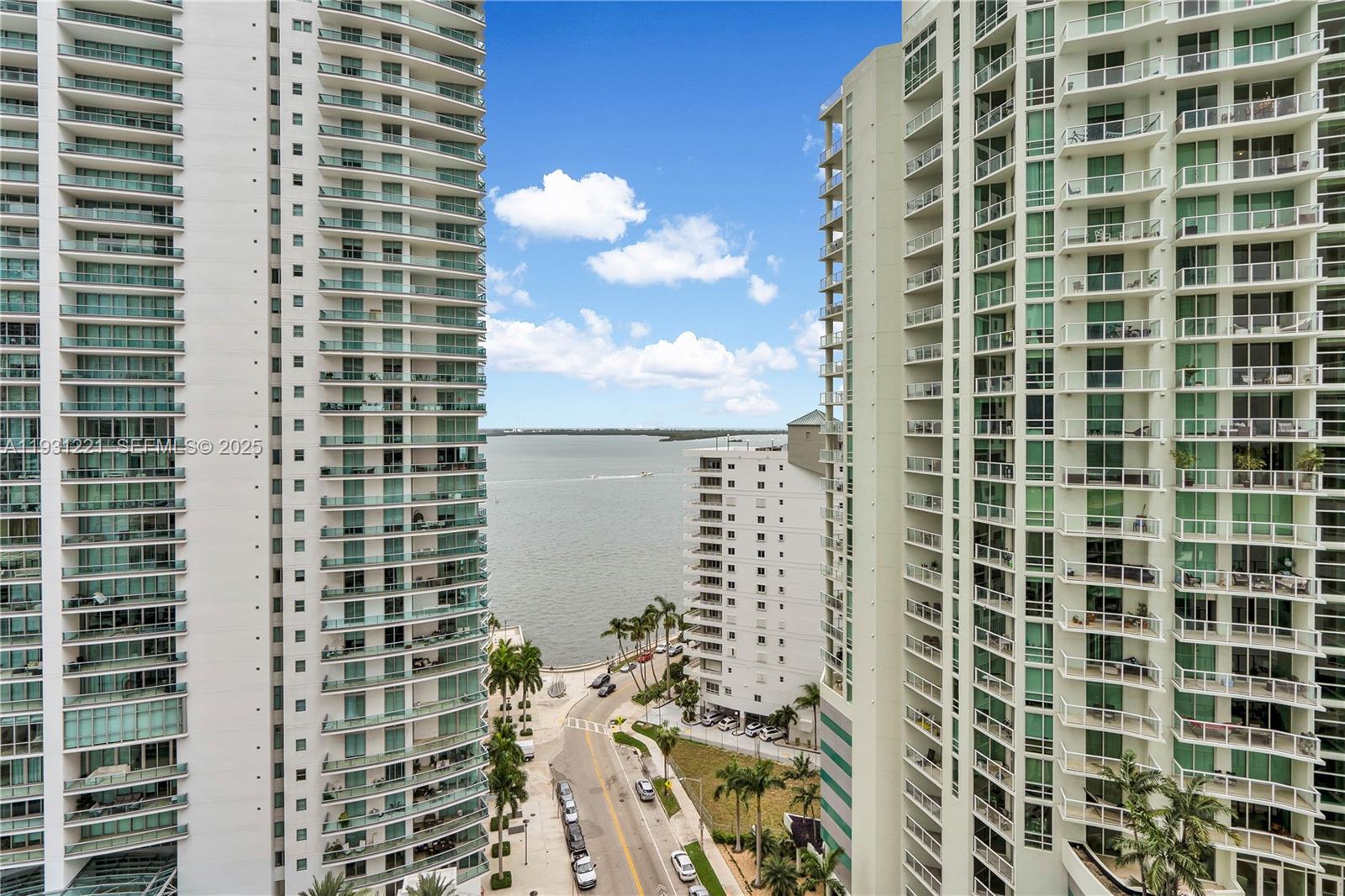 BRICKELLHOUSE CONDO - Residential
