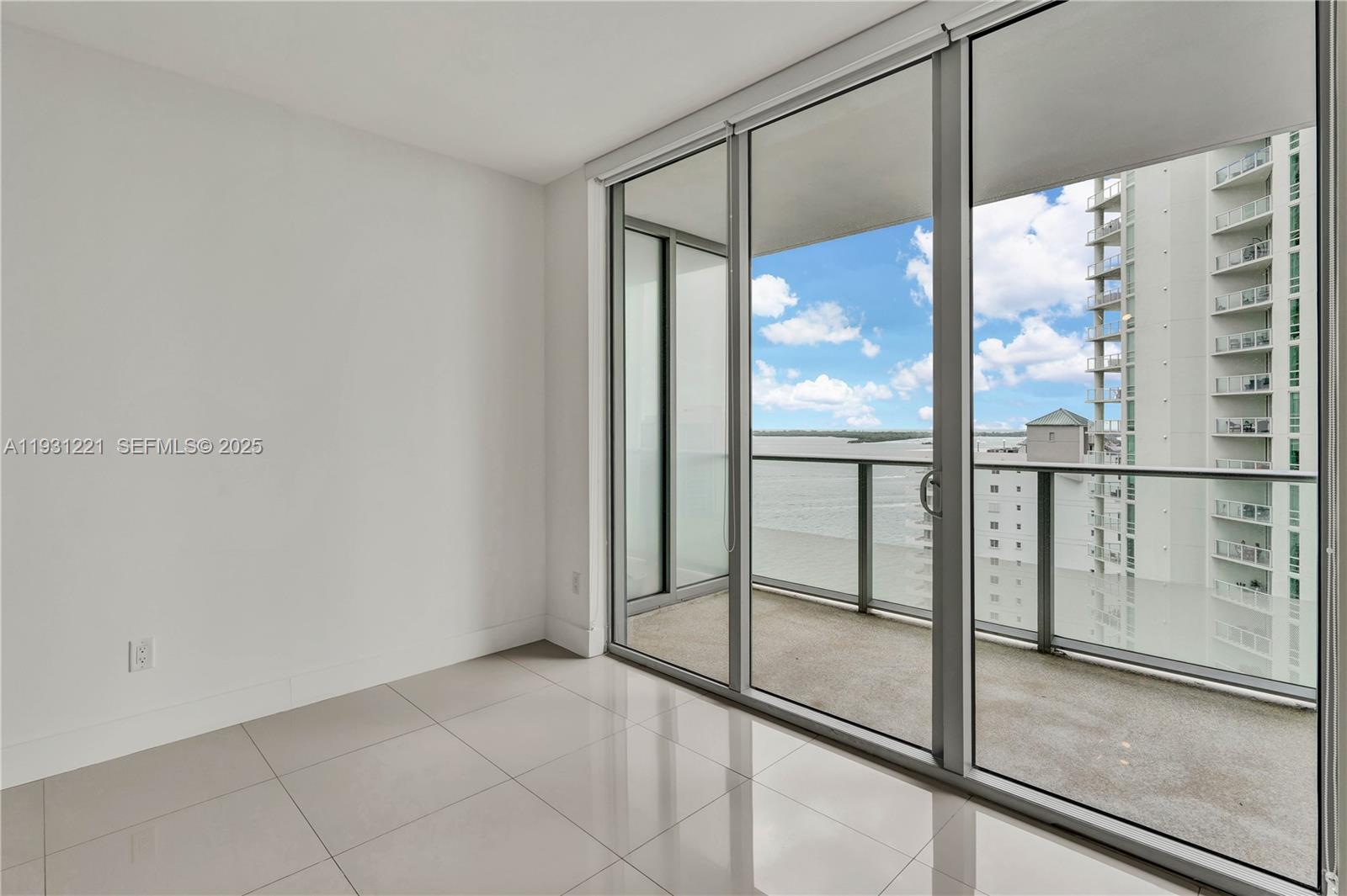 BRICKELLHOUSE CONDO - Residential
