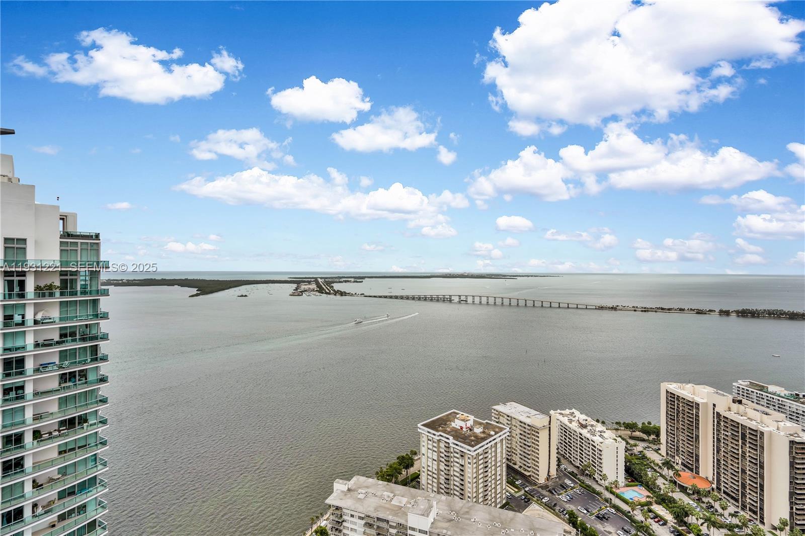 BRICKELLHOUSE CONDO - Residential