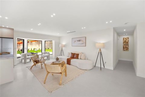 Tiny photo for 9261 SW 80th Ter, Miami, FL 33173 (MLS # A12005435)