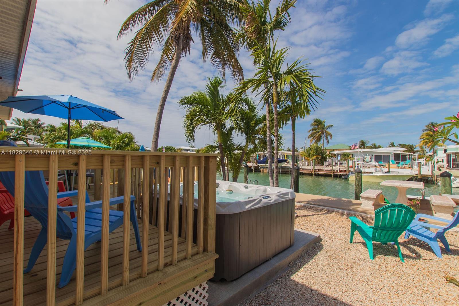 KEY COLONY BEACH - Residential