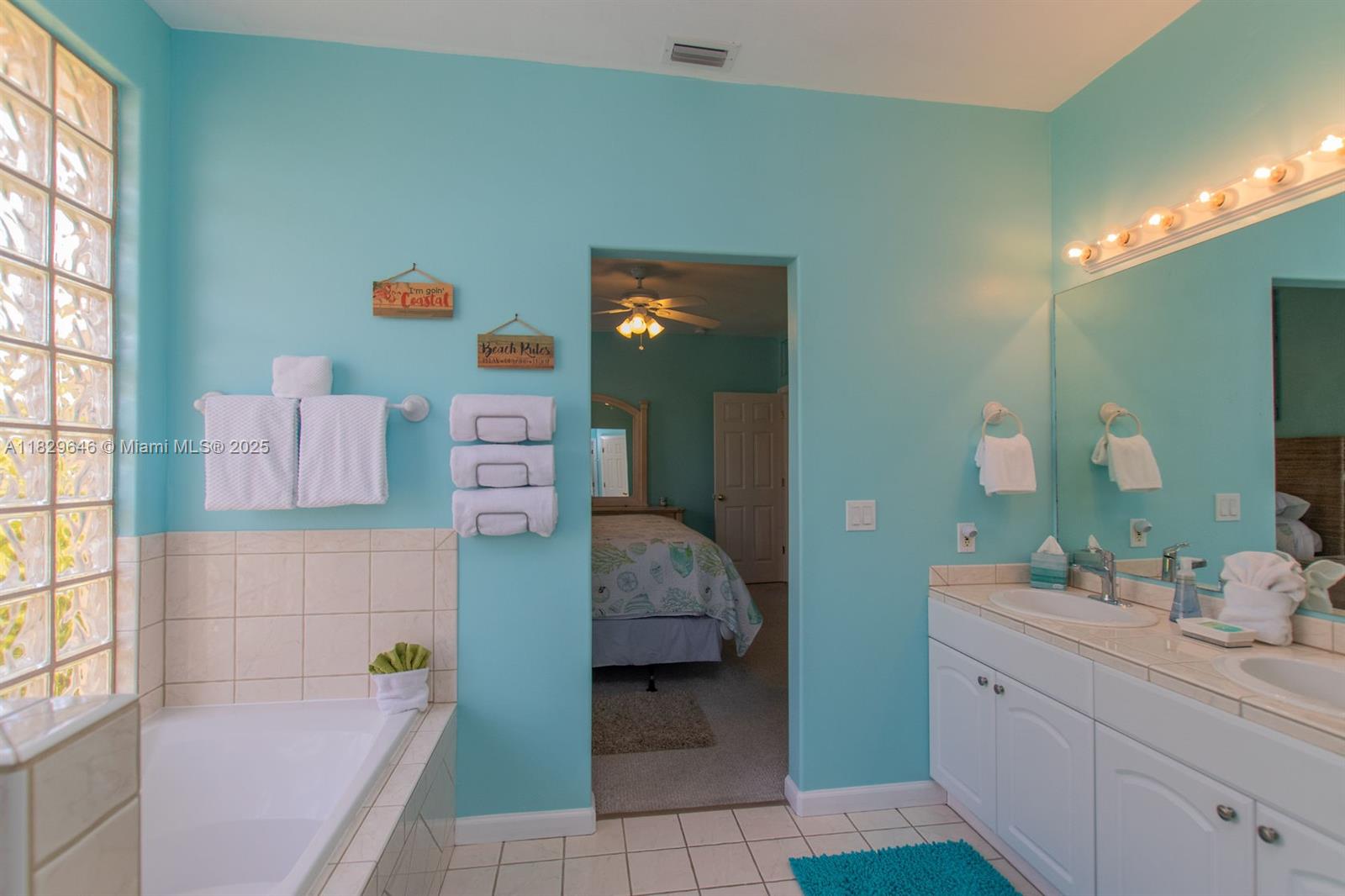 KEY COLONY BEACH - Residential