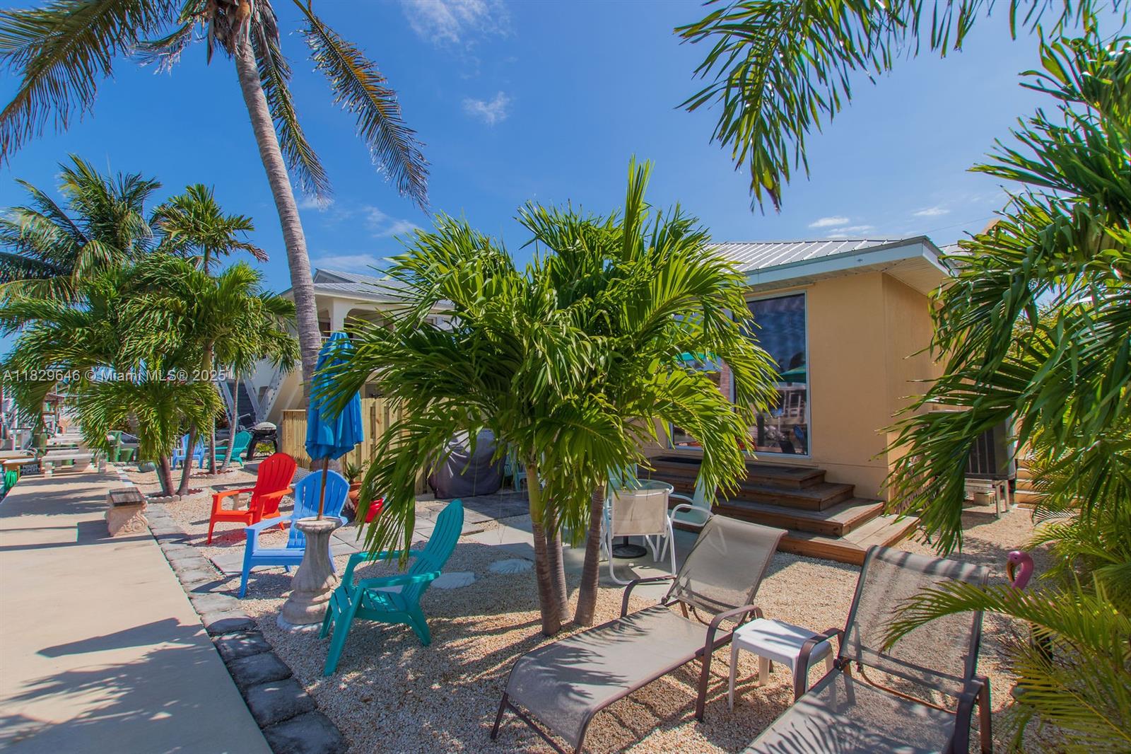 KEY COLONY BEACH - Residential