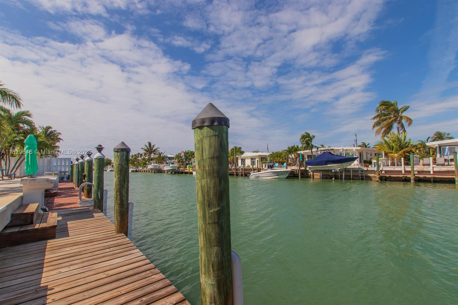 KEY COLONY BEACH - Residential