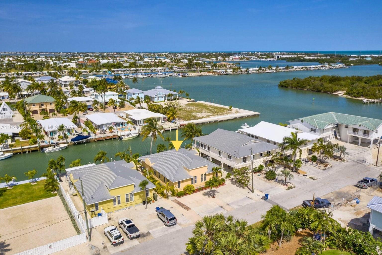 KEY COLONY BEACH - Residential