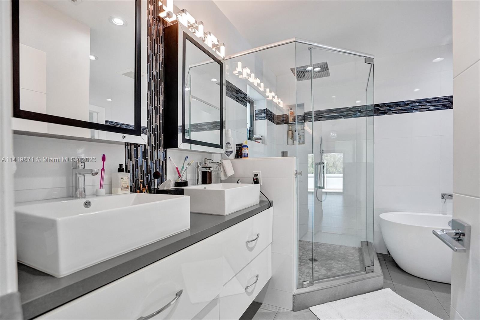 SAN SOUCI ESTATES - Residential