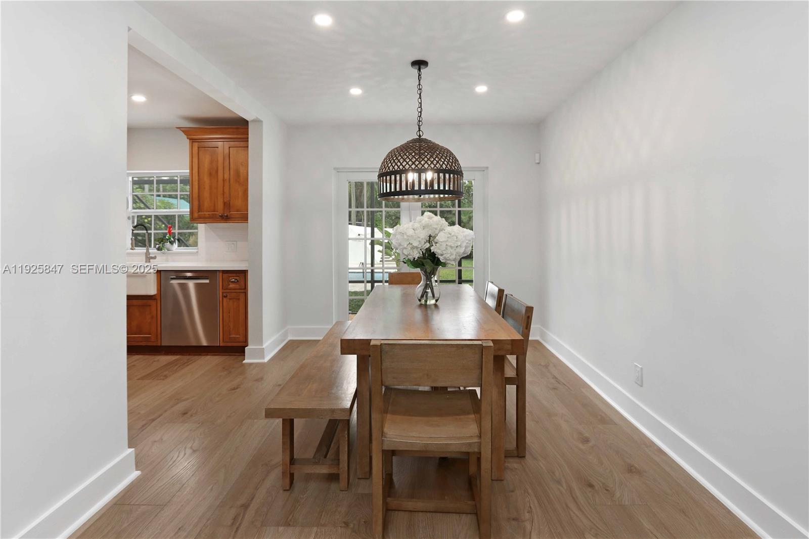 HOLLYWOOD - Residential