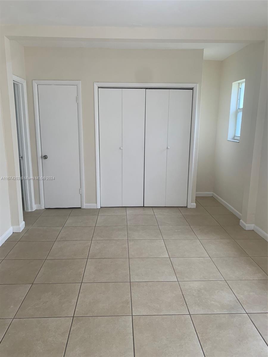 BISCAYNE HEIGHTS - Residential Lease