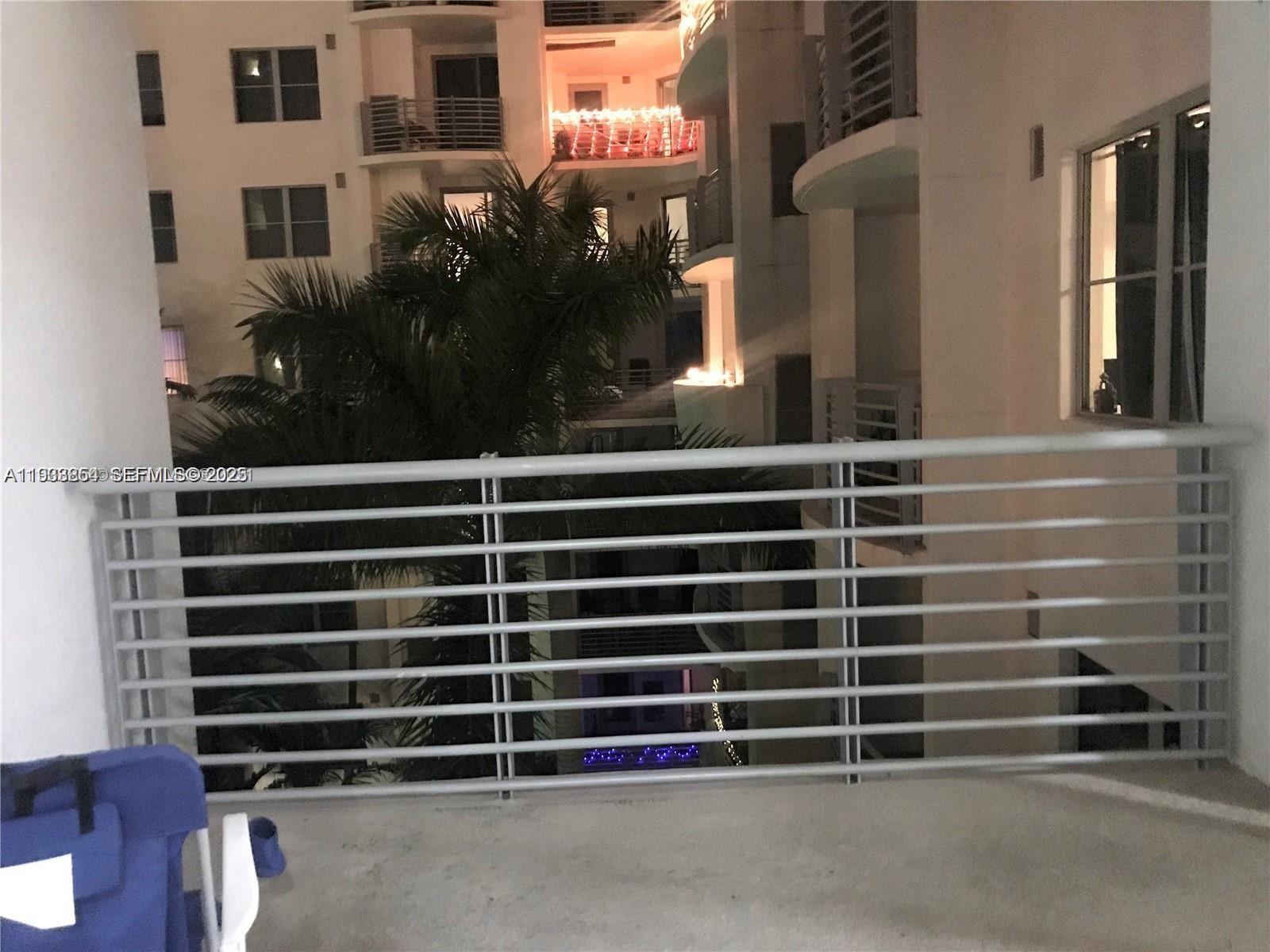 RADIUS CONDO - Residential Lease