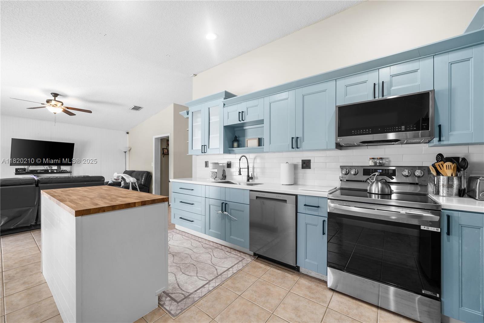 CORAL REEF NURSERIES SEC - Residential