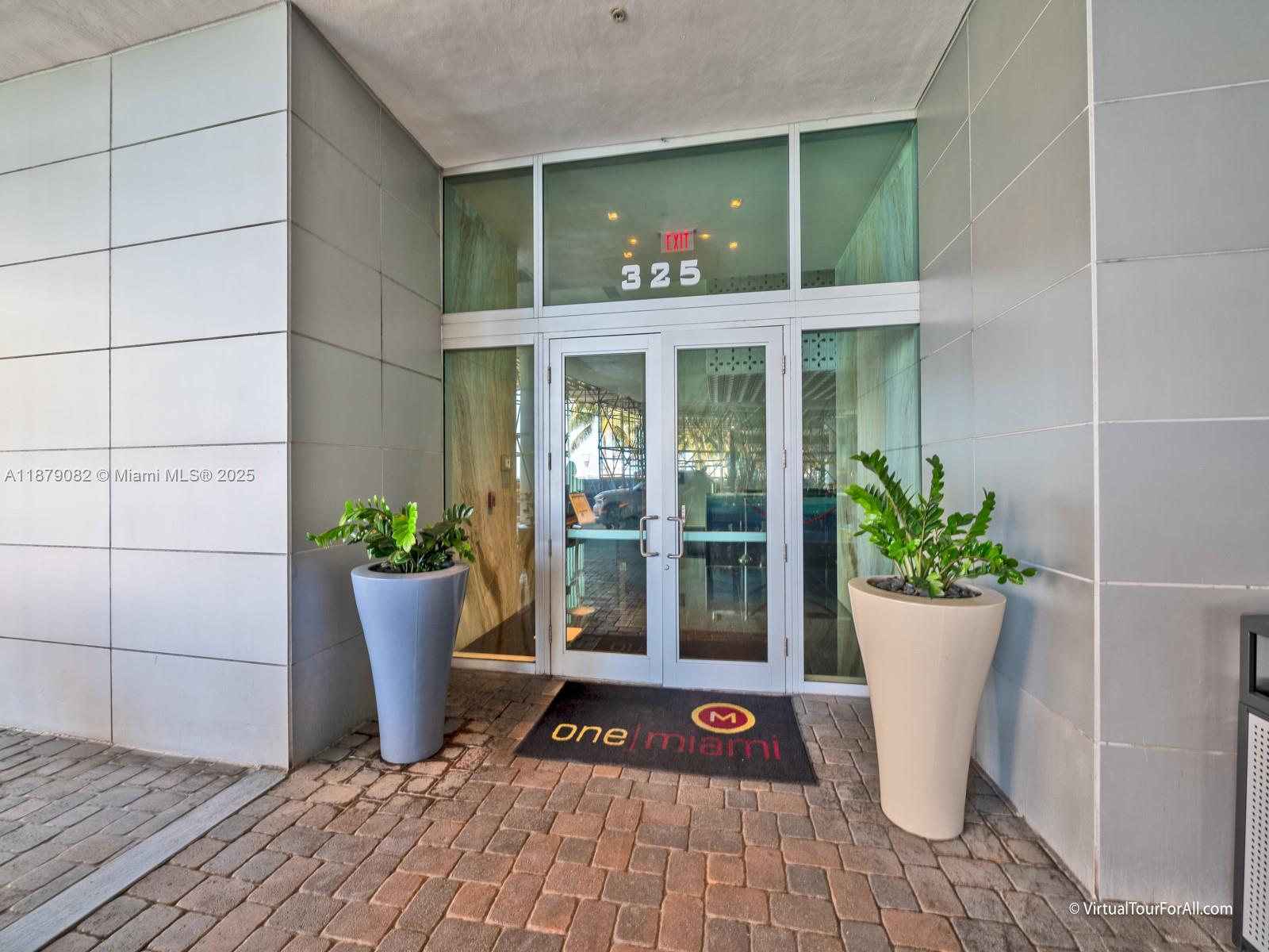 325 S Biscayne Blvd 2715