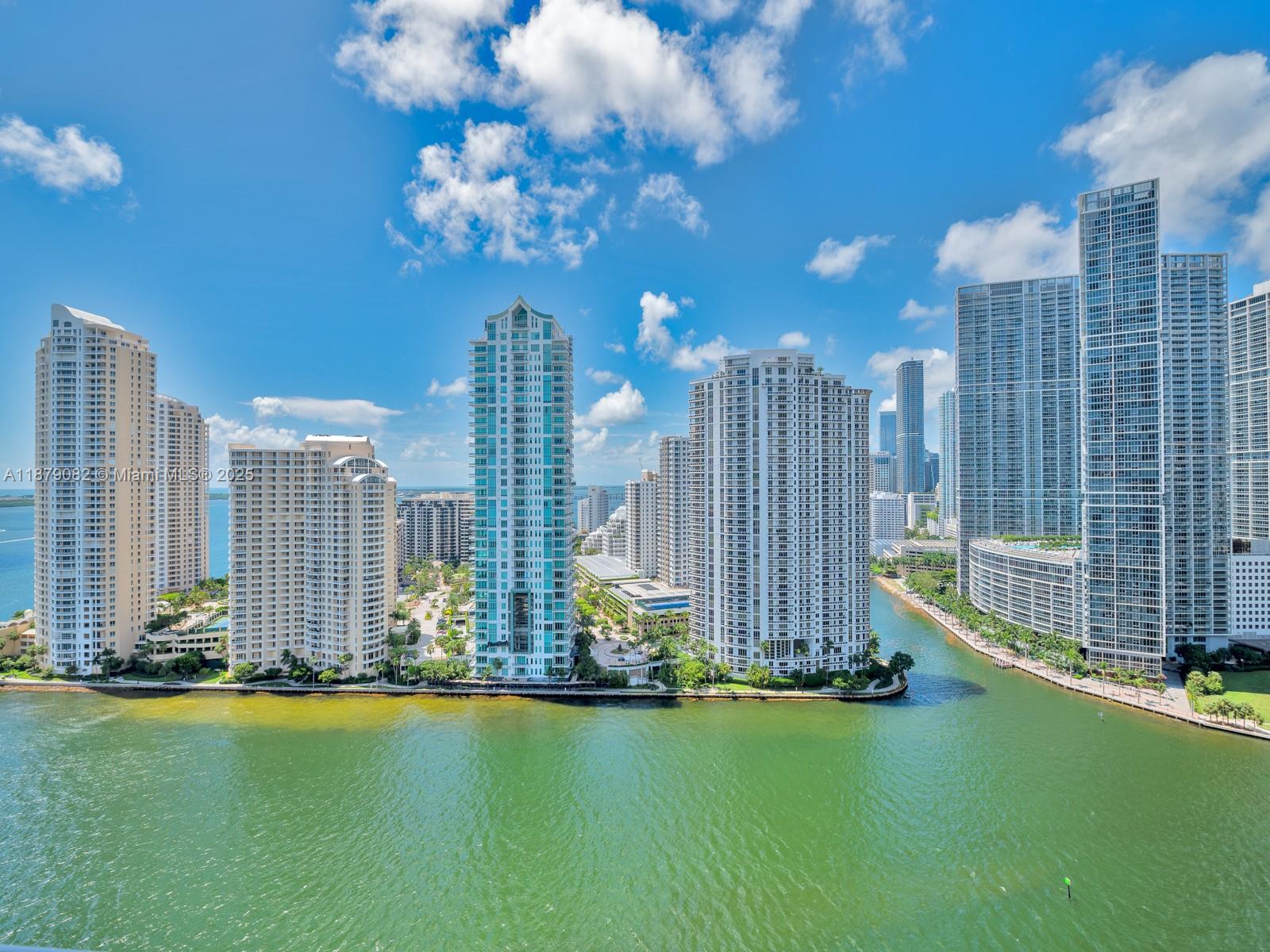 325 S Biscayne Blvd 2715