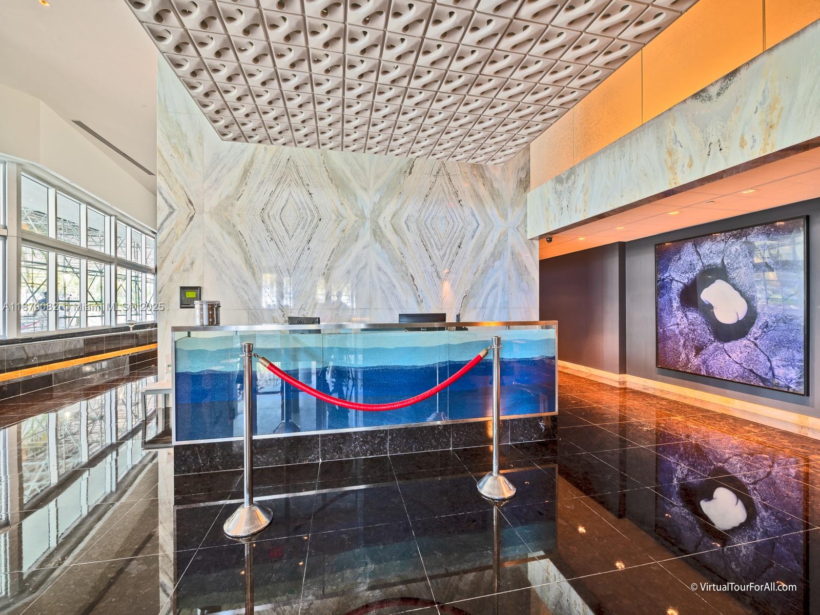 325 S Biscayne Blvd 2715