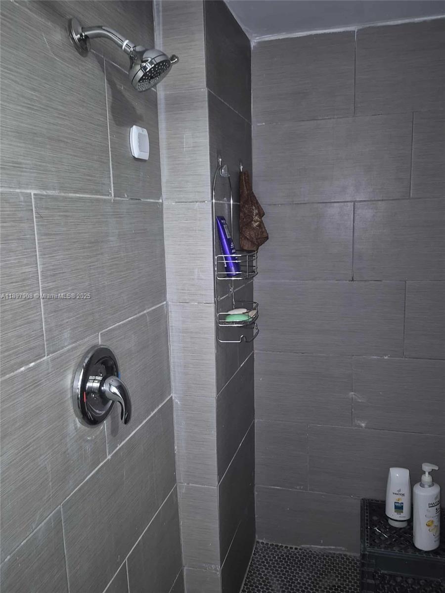 PARK CITY SEC 3 - Residential