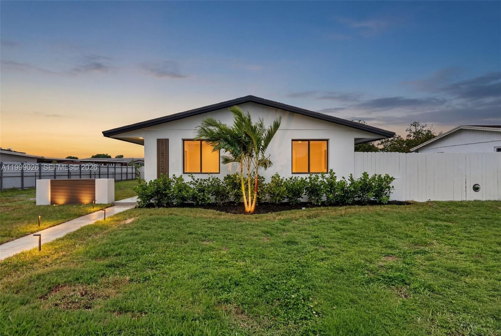 CAROL CITY GDNS 1ST ADDN - Residential