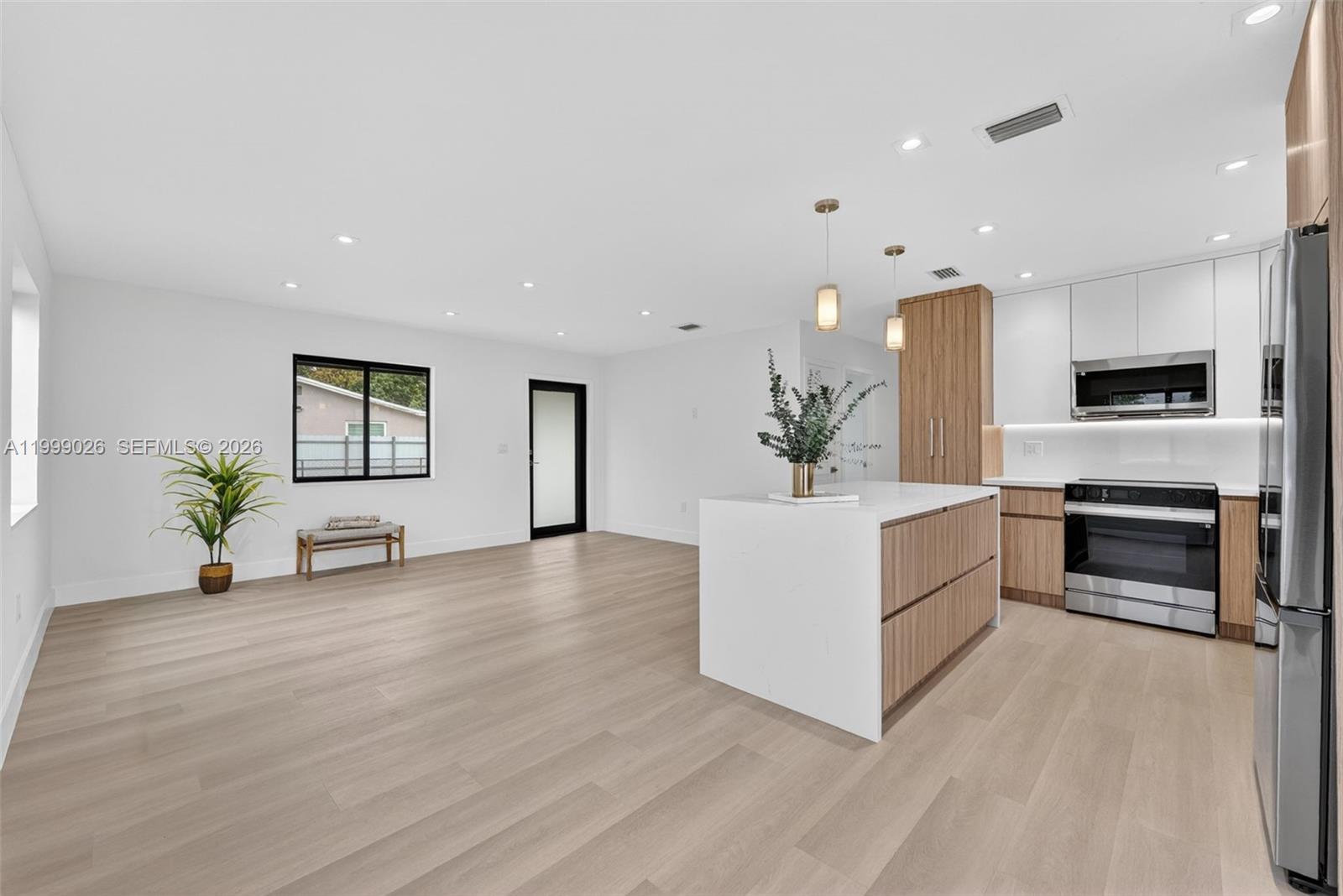 CAROL CITY GDNS 1ST ADDN - Residential