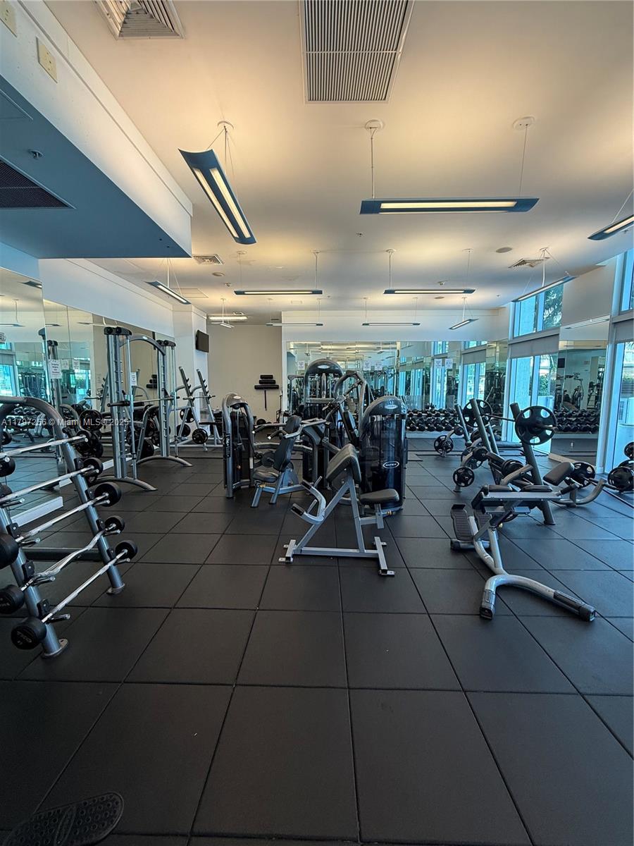 IVY CONDO - Residential