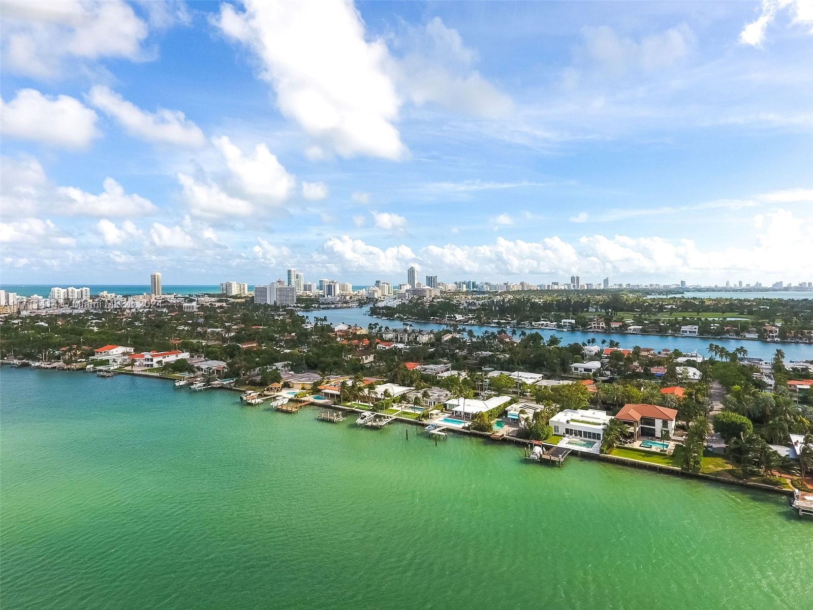 BISCAYNE POINT - Residential