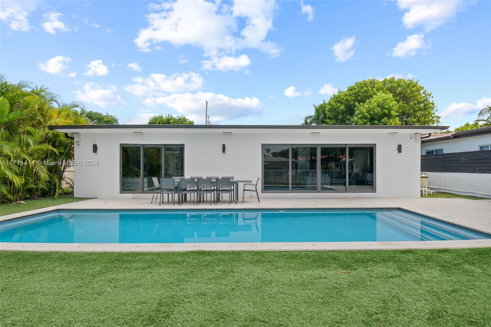 BISCAYNE POINT - Residential