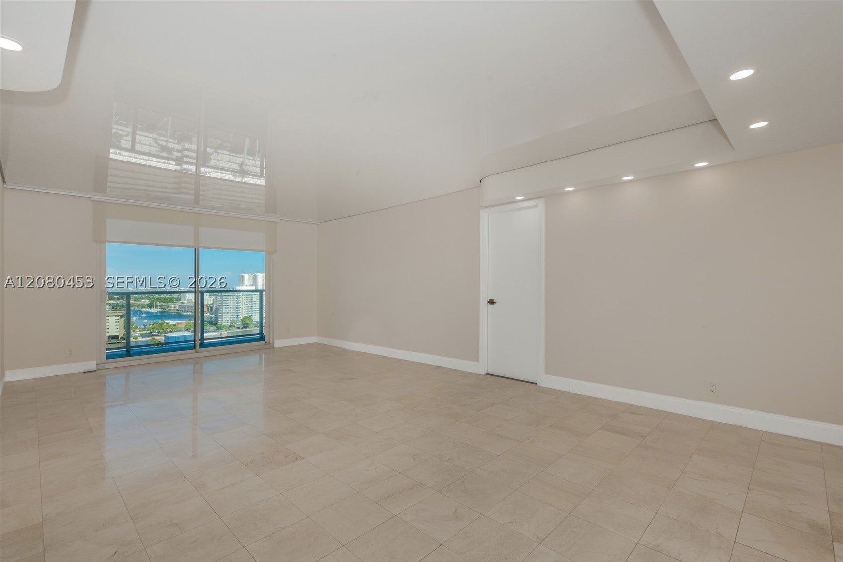 1904 S Ocean Dr 1807