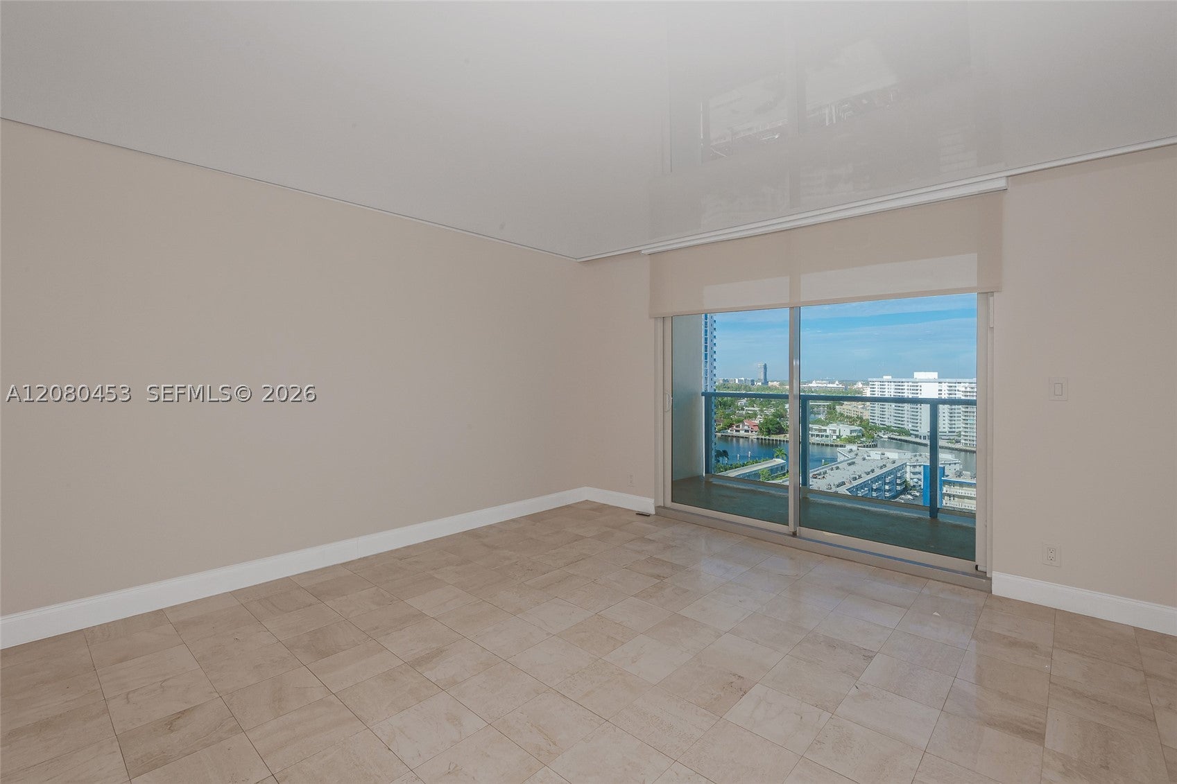 1904 S Ocean Dr 1807