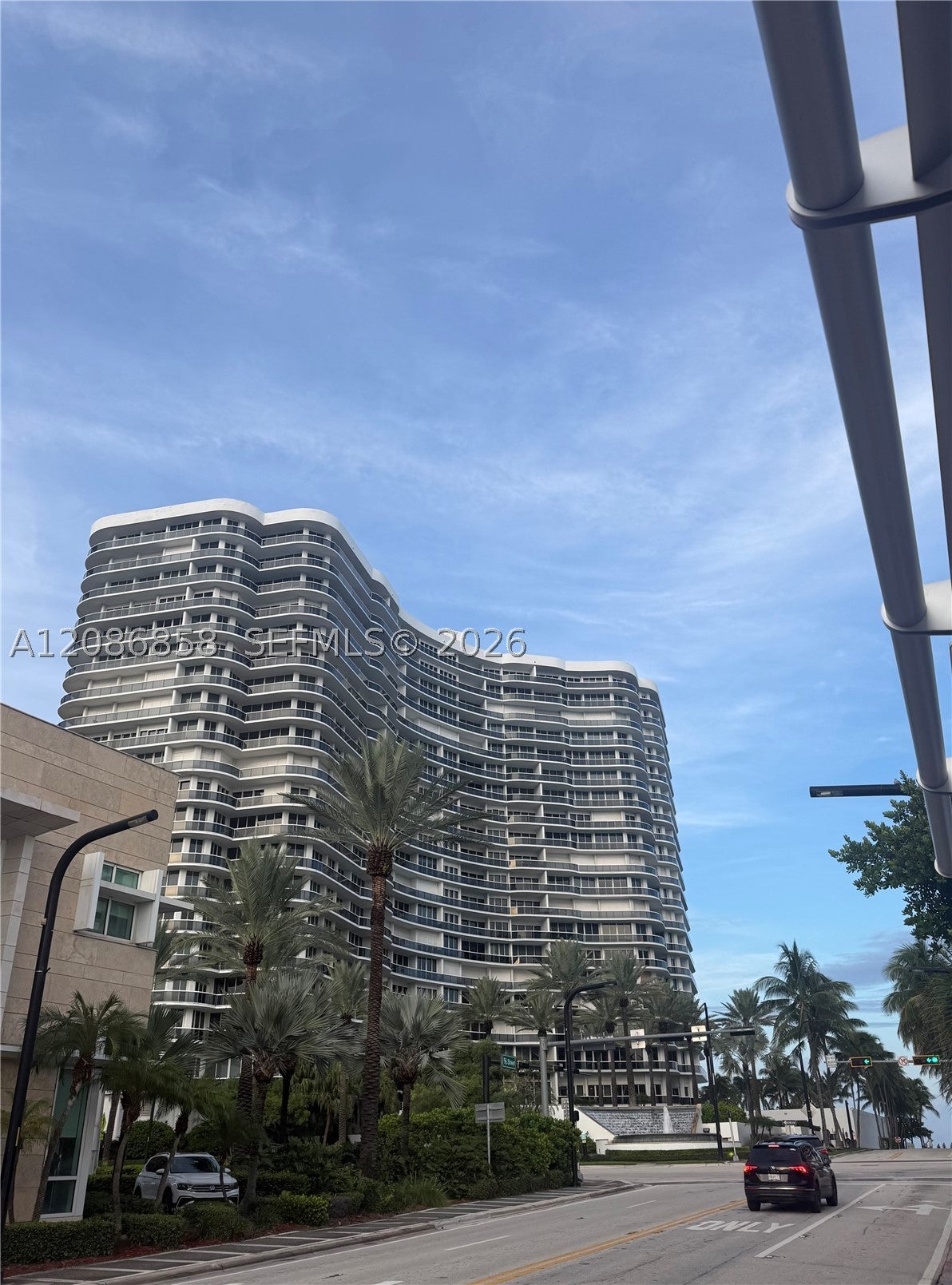 9601 Collins Ave 602