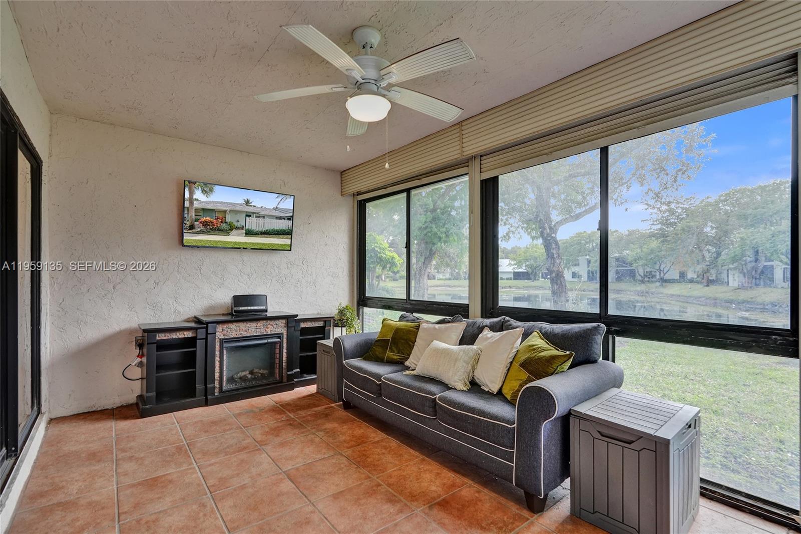 KARANDA VILLAGE IV-B COND - Residential