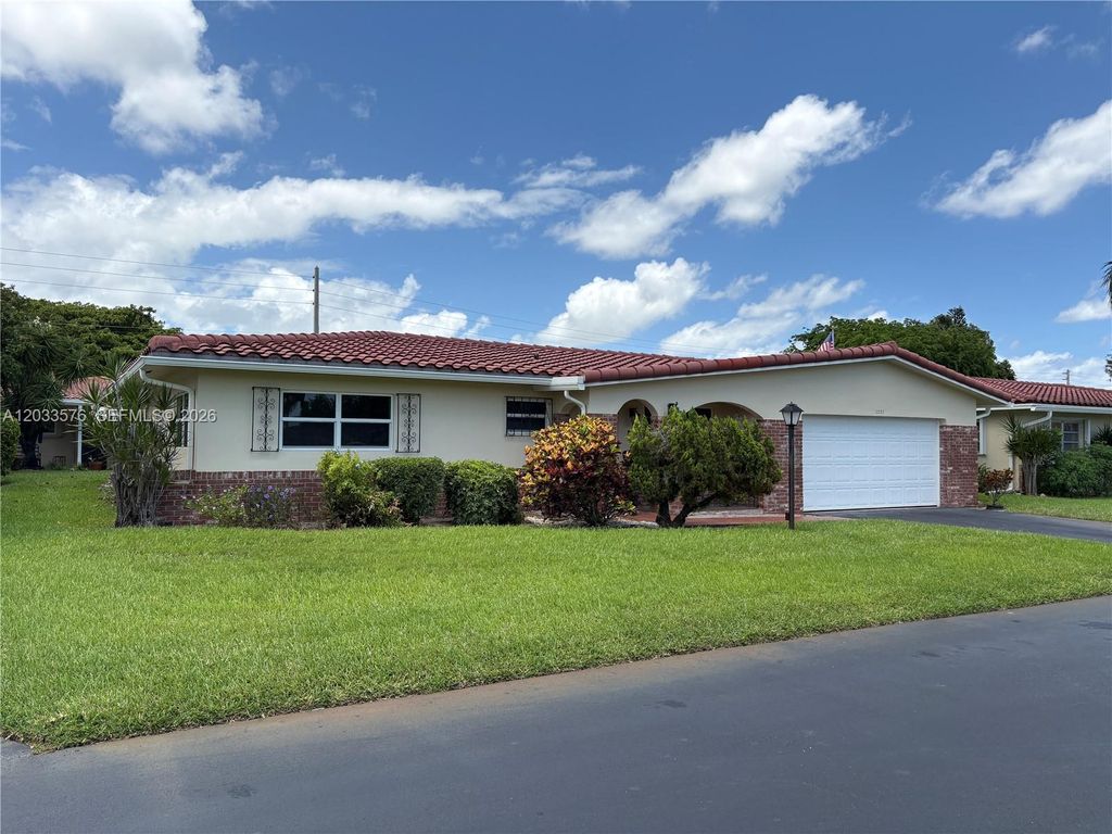 Photo of 1221 NW 44th St #., Deerfield Beach, FL 33064 (MLS # A12033576)