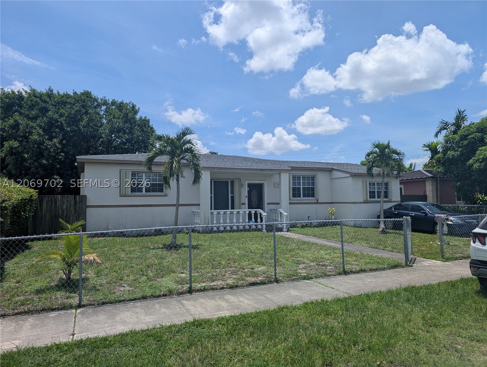 560 NW 184th Ter
