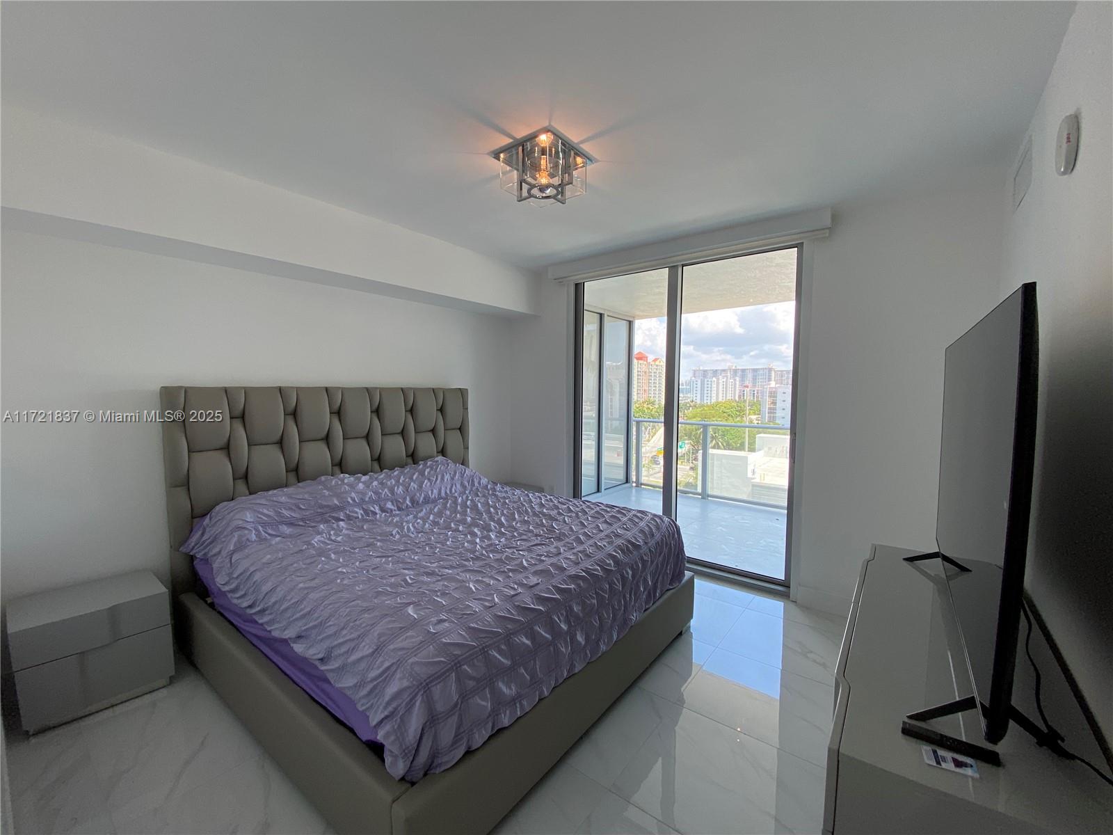 PARQUE TOWERS CONDO - Residential Lease